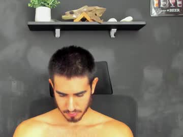 Live cam boy Emma_muscle_ – Hot Male Cams