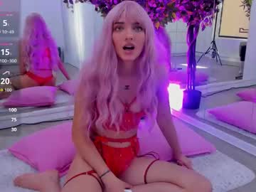 Emmakrossx • new • 20y • Heaven • public