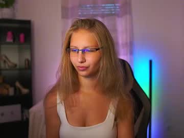 Emmie_murray • teen18y • Czech Republic • public