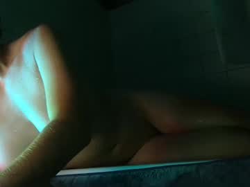 Empressmonroe • findom • 0y • usa • public