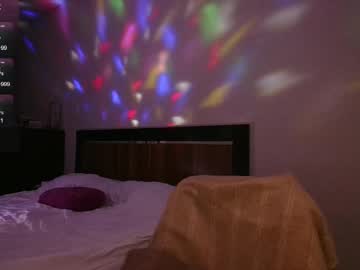 en_hi1 - Live Cam Model Online on Ted's Cam Directory