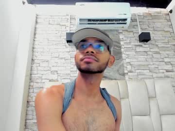 eric_saenz - Live Cam Model Online on Ted's Cam Directory