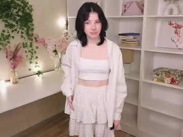 Erinncrummie • new • 18y • Poland • public