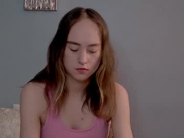 Erlineberkshire • skinny • 19y • Poland • public