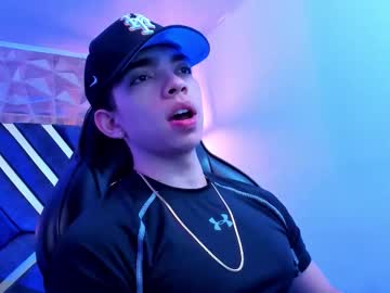 Live cam boy Eryonbradley – Hot Male Cams