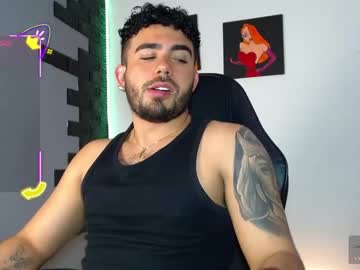 Live cam boy Ethanhairy, 28 yrs – Hot Gay Cams