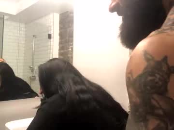 European_couple30 • hotcouple • Canada • public