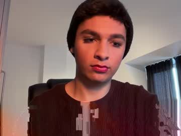 Evavanrijsel • crossdresser • 18y • Under you • private