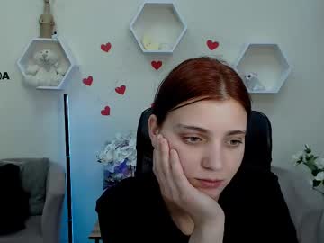 Evelyn Muse • 18 • 0y • in your dream? • public