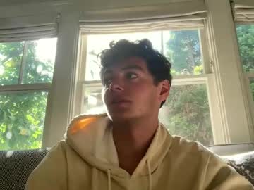 Explodingwithcumwesy1 • 20 • California, United States • private