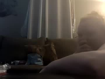 Eyesandtits • bigboobs • 0y • Wisconsin, United States • public