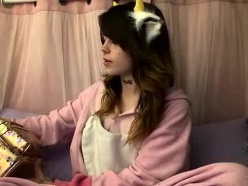 faerienugs - Free Live Cam Model Online