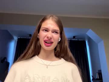 Farahgramm • new • 0y • Your dream < 3 • public