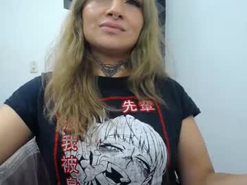 Fenix Purple • mature • 0y • In your Dreams • public