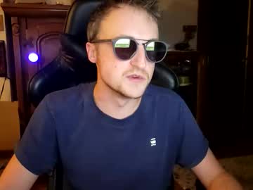 Fingerexpert • new • 0y • FingerExpert's B*tch Palace • public