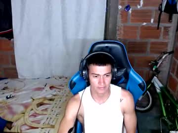 Flacolatind • nice • 0y • en el infierno  y la oscuridad ;v • public