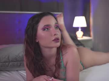 Flexylover_ • feet23y • Heaven • public