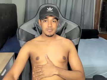 Live cam boy Fmoreno10, 21 yrs – Hot Male Cams