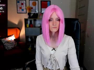 Francescacollins • shy • 27y • Europe • public