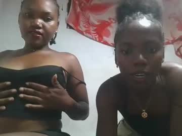 Franckamby • anal • 0y • THAÏLANDE • public