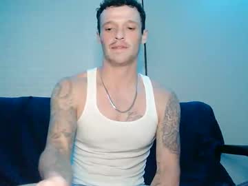 Live cam boy Frankoafterdark – Hot Male Cams