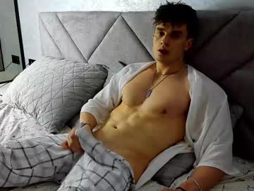Live cam boy Fresh_b1ood, 23 yrs – Hot Male Cams