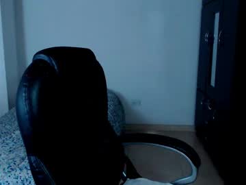 Live webcam: Freud_x_louise1 - Female Sex Cams