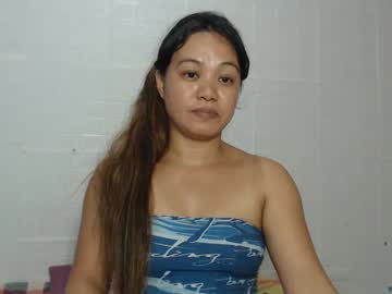 Live Milf Funluvnpinay4u, 39 yrs – Hot Milf Cams