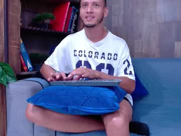 Live cam boy Gabrieldraven, 30 yrs – Hot Male Cams