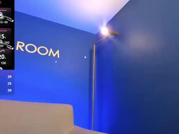 Gabriellacox • lovense • 32y • Colombia • public