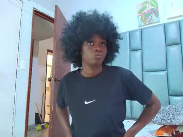 Gabystom • fingerpussy • 19y • '''''''HEREE''''' • public