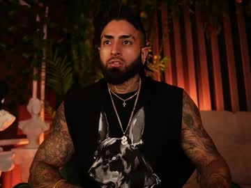 Gavin Steele01  • bigdick • 27y • colombia • public