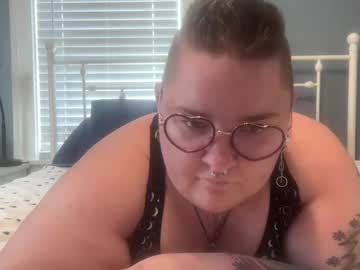 Ghoulypopgirl • bbw • 0y • New York, United States • public