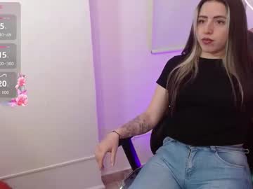 Giaa Tay • bigboobs • 0y • Bogota D.C., Colombia • public