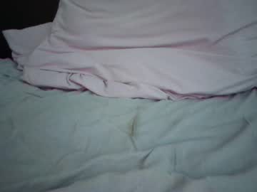 Giorgiocotica • horny • 36y • planet earth • public