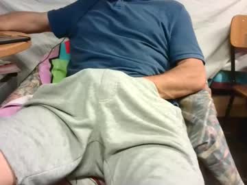 Live College Performer giulio__35 – profile photo, streaming now