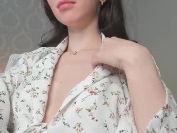 Givalota222 • shy • 0y • England, United Kingdom • public