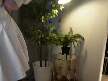 Live cam boy Glowkittenx, 19 yrs – Hot Male Cams