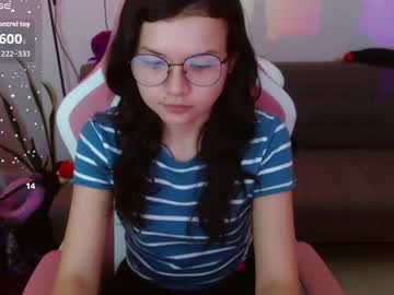 Live Feet Fetish Performer Gmi3, 21 yrs - Ted's Cam Directory