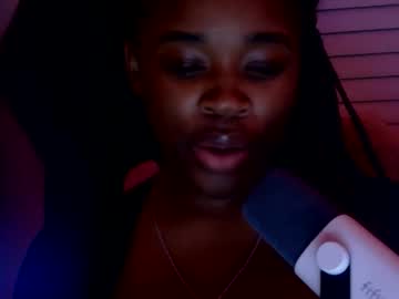 Goddessssbrii • titty • 21y • New York, United States • public