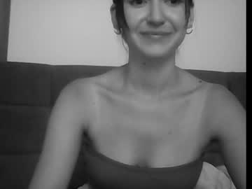 Gooodgirl33 • new • 26y • your dreams • public