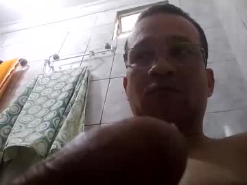 Goz25 • perverted • 0y • Bahia, Brazil • public