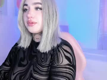 Greennbella • fuckmachine • 20y • ?????? ?.? ? ???????? • public