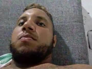 Guelti27 • colombiano • 80y • Estados Unidos • public