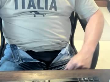 Guygdr • gay • 0y • United States • public