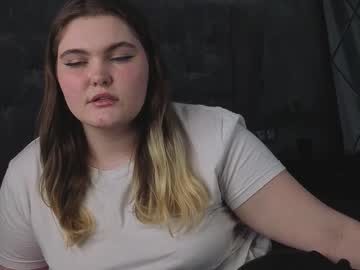 gwenhelms - Free Live Cam Model Online