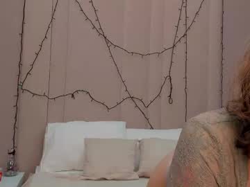 Haileyfoxy • natural21y • ur heart and ur mind • public