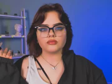 Hanna Lips  • 18 • 0y • Dreamland? • public