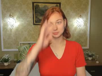 Hanna Revees • new • 20y • New York, United States • public