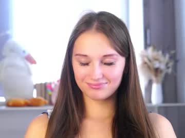 Hanneloregurwell • feet • 18y • The Netherlands • public